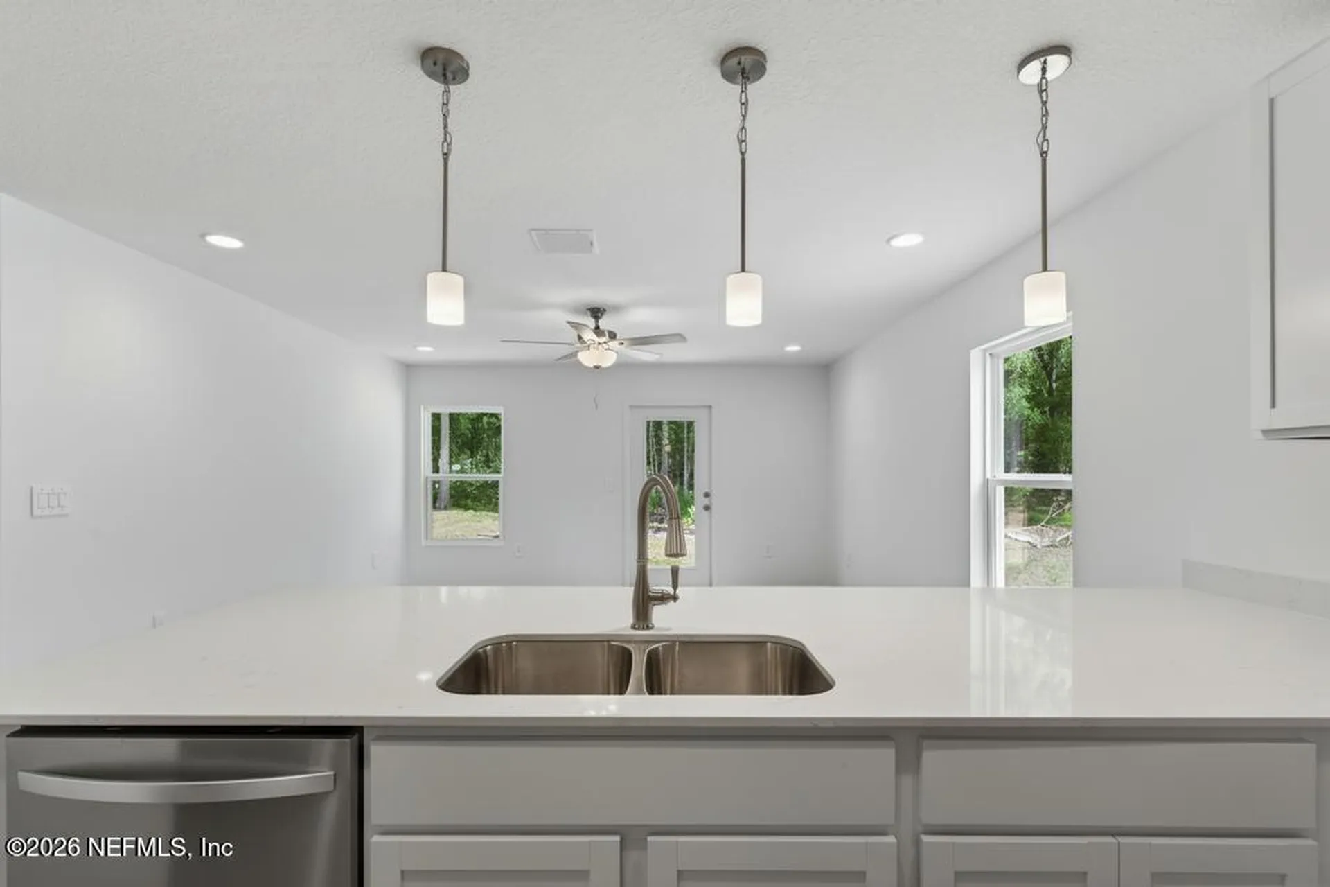 7853 Pipit Avenue Jacksonville FL 32219