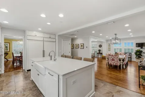 4268 Venetia Boulevard Jacksonville FL 32210
