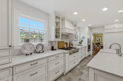 4268 Venetia Boulevard Jacksonville FL 32210
