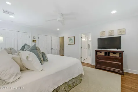 4268 Venetia Boulevard Jacksonville FL 32210
