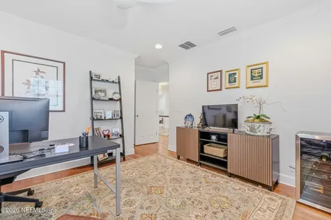 4268 Venetia Boulevard Jacksonville FL 32210