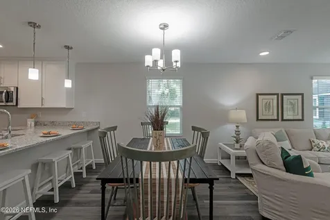 8635 Crystalline Lane Jacksonville FL 32221