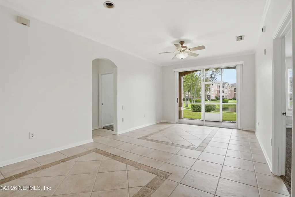 7990 Baymeadows Road E Jacksonville FL 32256
