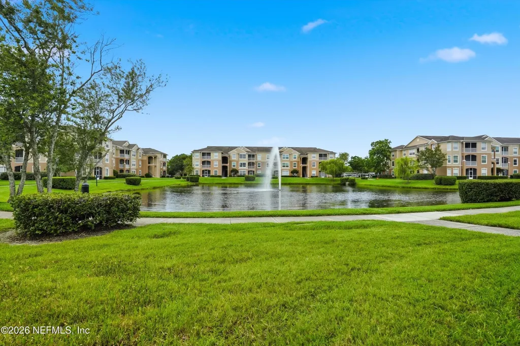 7990 Baymeadows Road E Jacksonville FL 32256