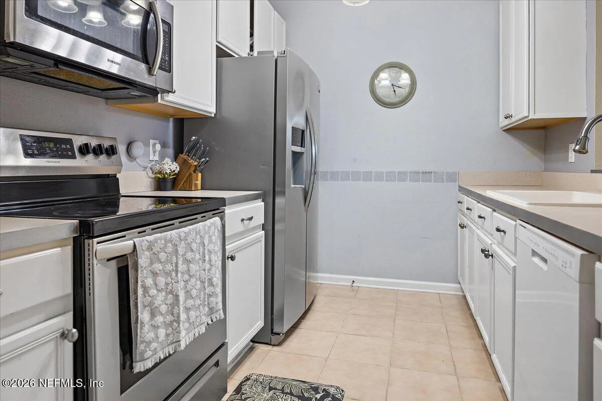 7990 Baymeadows Road Jacksonville FL 32256