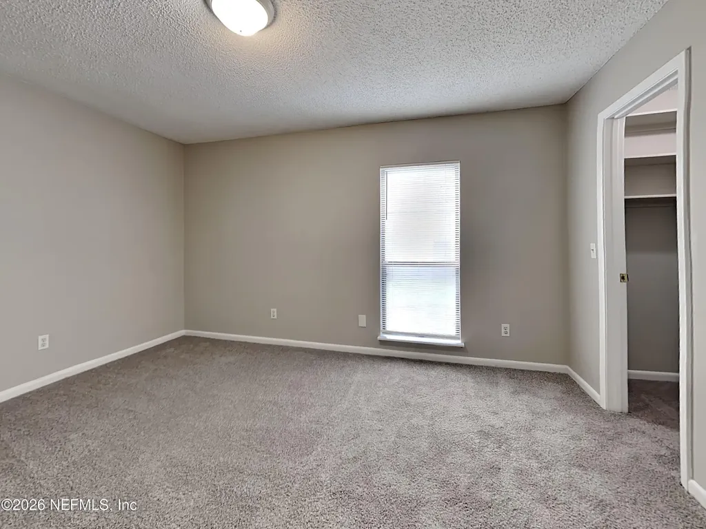 8148 Coralberry Lane W Jacksonville FL 32244