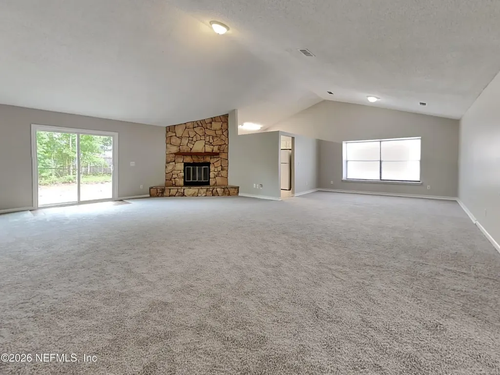 8148 Coralberry Lane W Jacksonville FL 32244