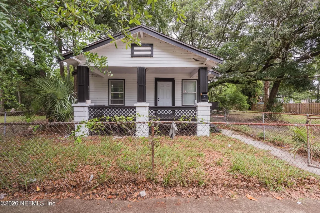 1045 E 11th Street Jacksonville FL 32206