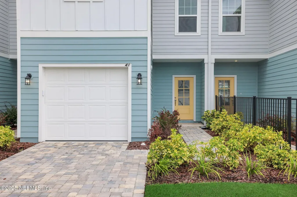 25 Woods Lane St. Augustine FL 32092