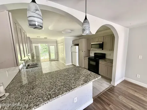10565 Bessent Road N Jacksonville FL 32218