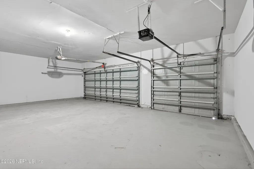 2425 Adams Lake Boulevard Jacksonville FL 32221