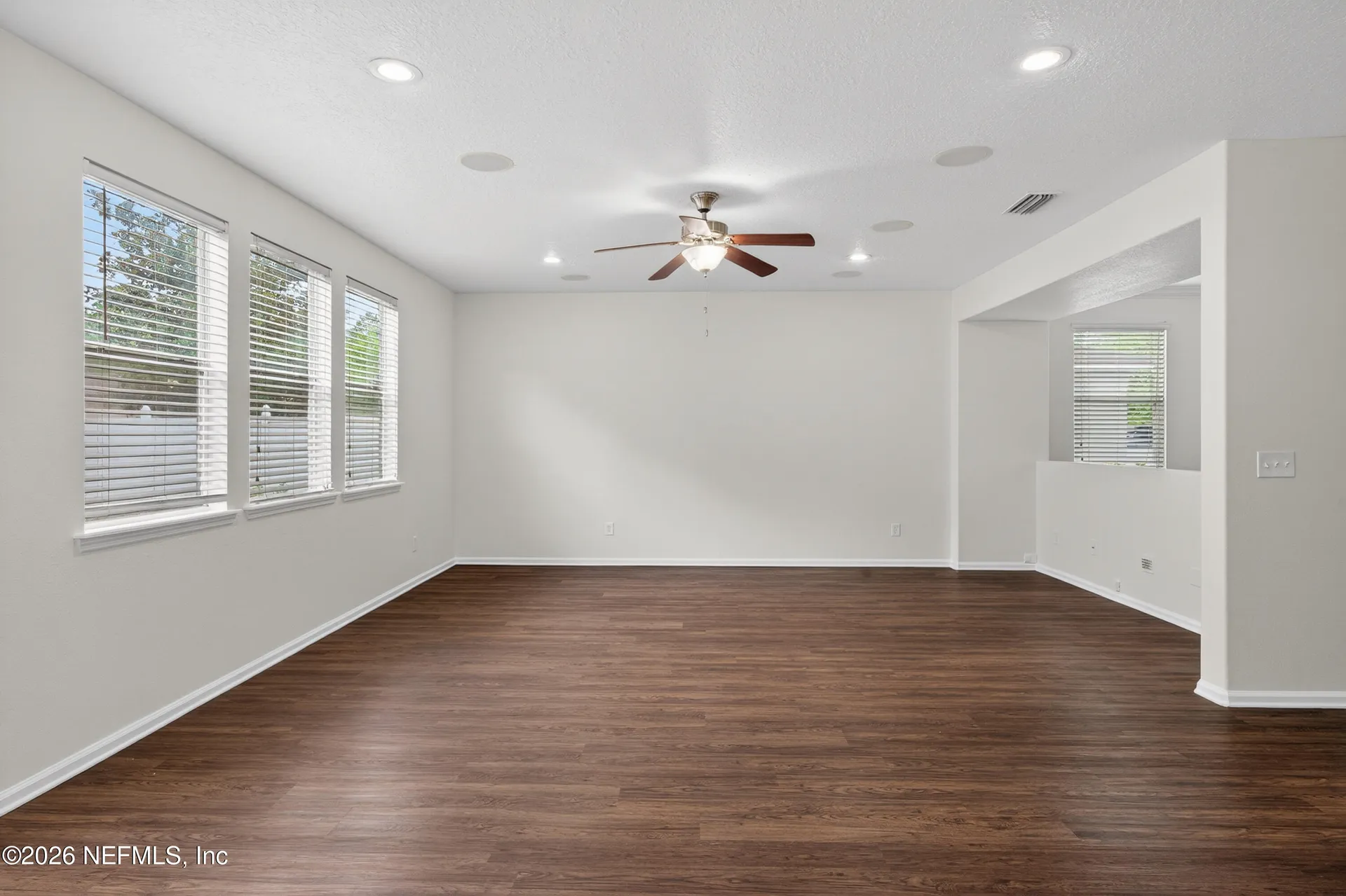 2425 Adams Lake Boulevard Jacksonville FL 32221