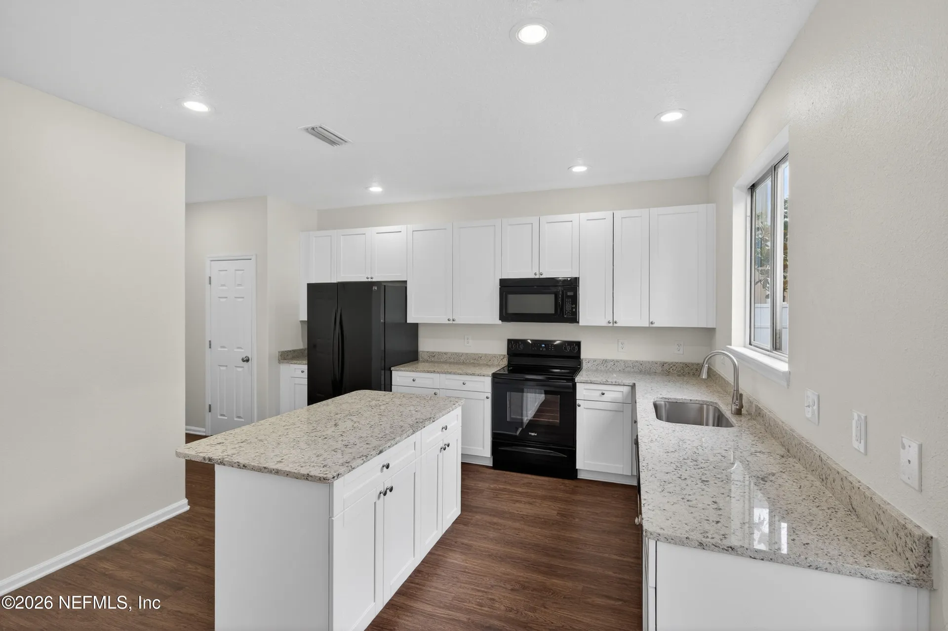 2425 Adams Lake Boulevard Jacksonville FL 32221