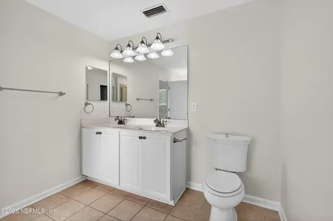 2425 Adams Lake Boulevard Jacksonville FL 32221