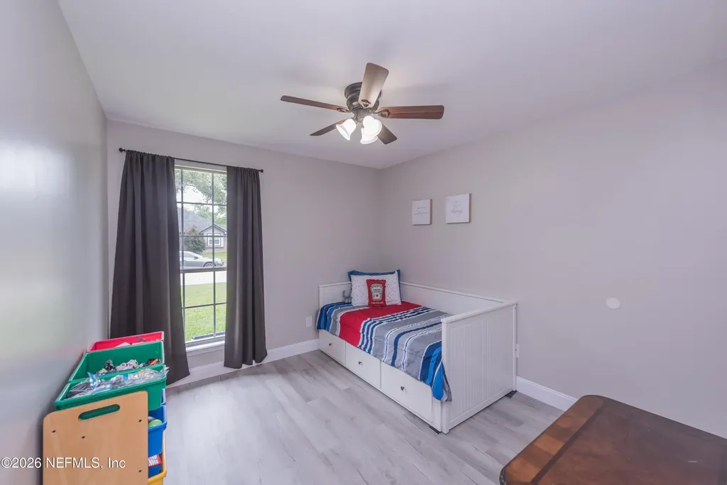 1600 Country Charm Lane W Jacksonville FL 32225