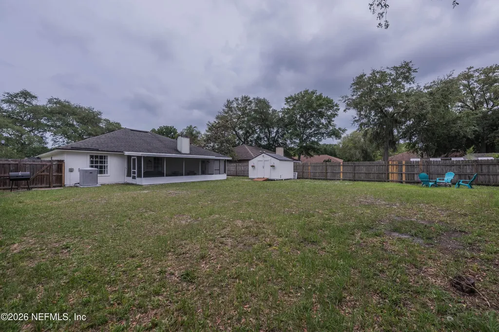 1600 Country Charm Lane W Jacksonville FL 32225
