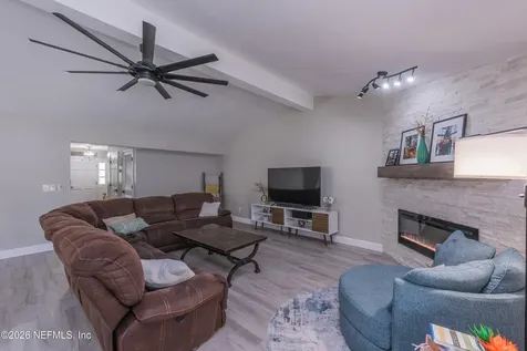 1600 Country Charm Lane W Jacksonville FL 32225