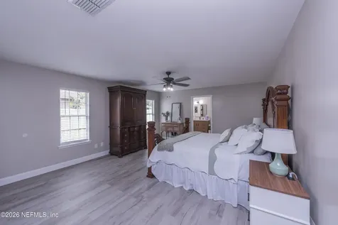 1600 Country Charm Lane W Jacksonville FL 32225