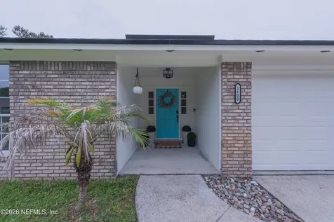 1600 Country Charm Lane W Jacksonville FL 32225