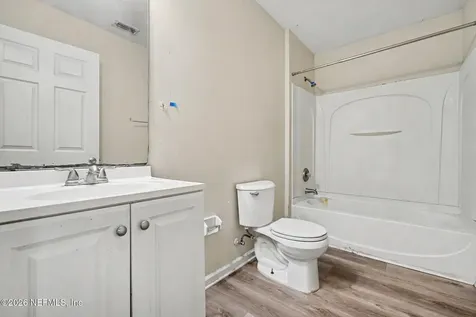 8205 Berry Avenue Jacksonville FL 32211