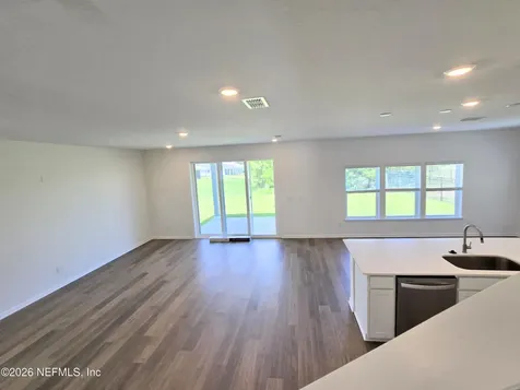 3515 Americana Drive Green Cove Springs FL 32043