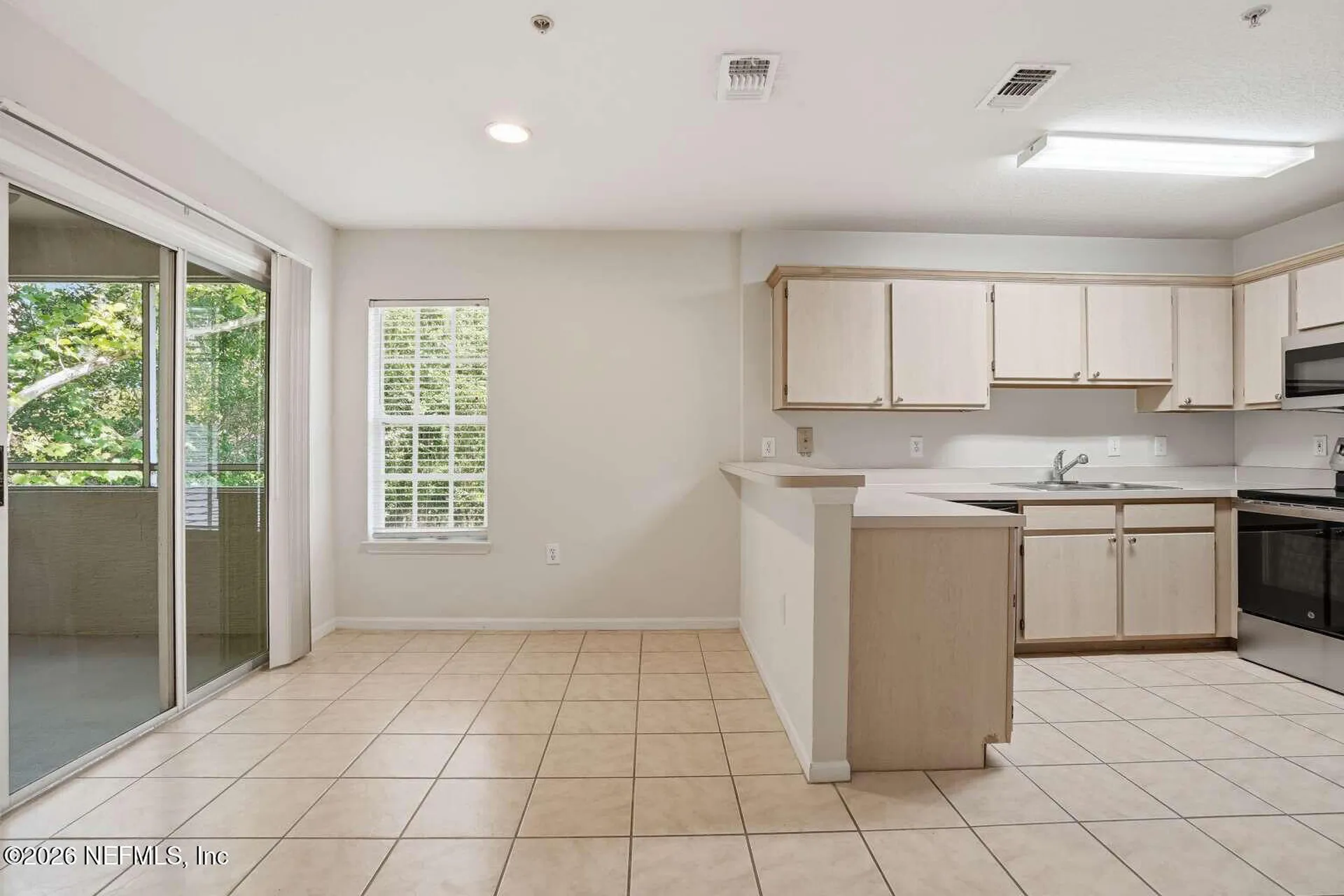 1655 The Greens Way Jacksonville Beach FL 32250