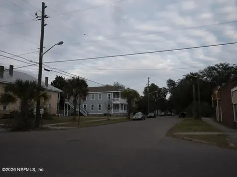 211 E 4th Street Jacksonville FL 32206