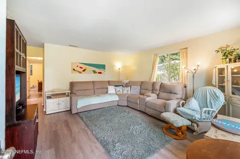 27 San Pablo Circle N Jacksonville Beach FL 32250