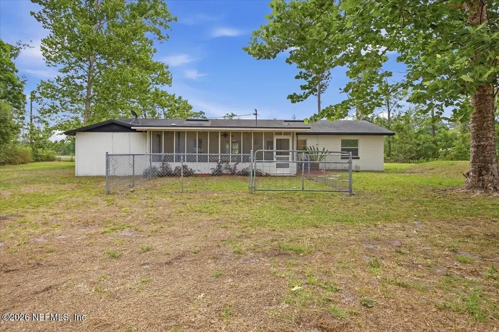 12196 Us Highway 301 Bryceville FL 32009