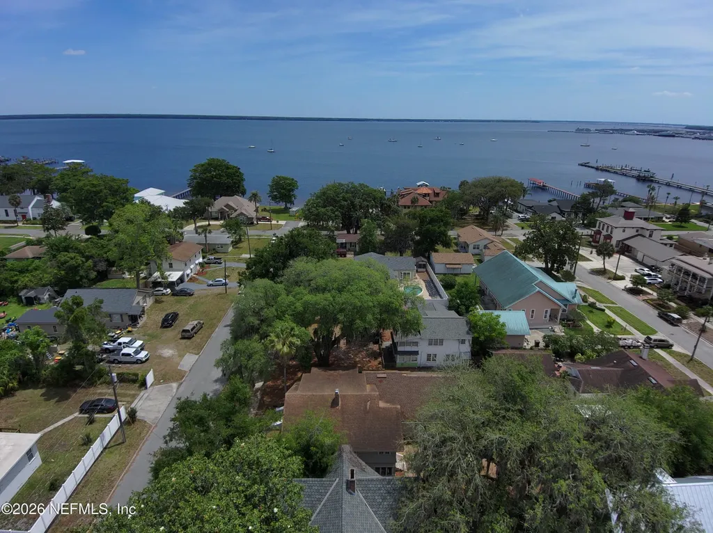 221 North Street Green Cove Springs FL 32043