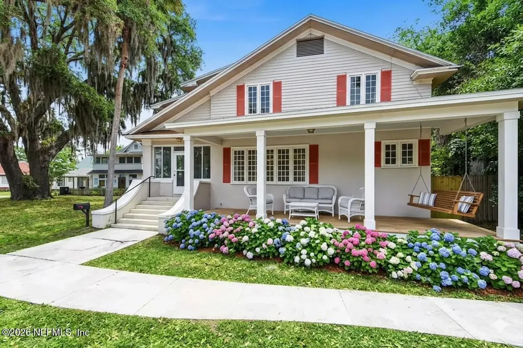 221 North Street Green Cove Springs FL 32043