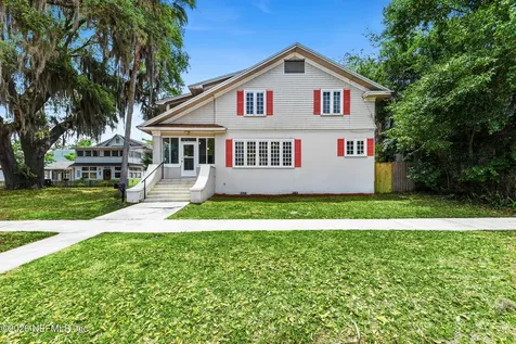 221 North Street Green Cove Springs FL 32043