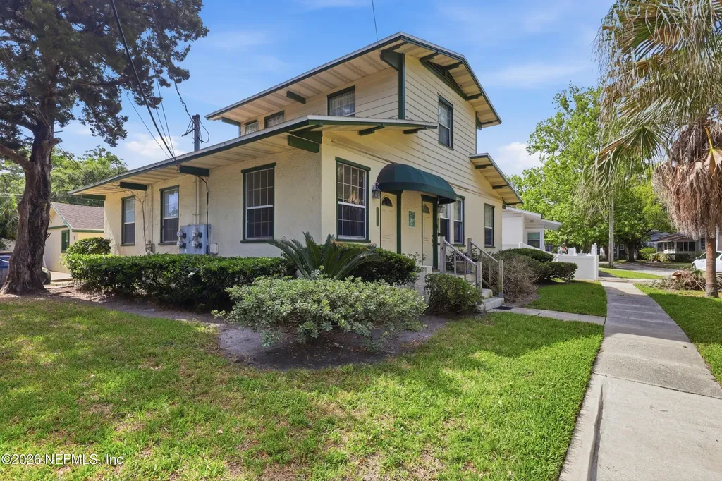 1805 Perry Place Jacksonville FL 32207