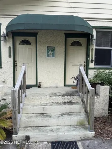 1805 Perry Place Jacksonville FL 32207