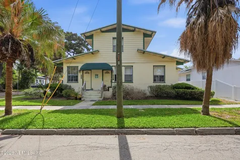 1805 Perry Place Jacksonville FL 32207
