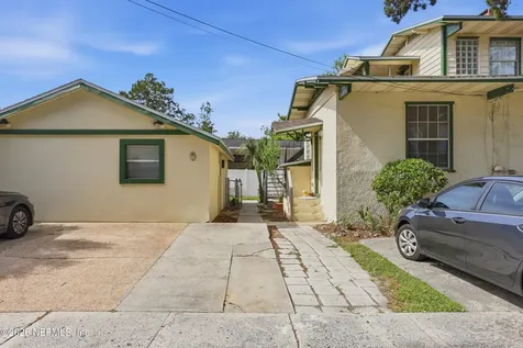 1805 Perry Place Jacksonville FL 32207