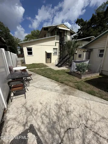 1805 Perry Place Jacksonville FL 32207