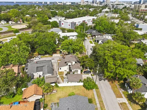 1805 Perry Place Jacksonville FL 32207