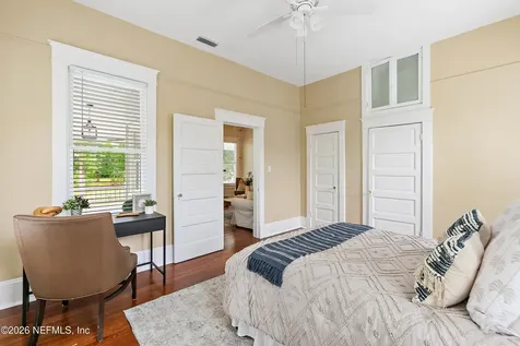 3691 Oak Street Jacksonville FL 32205