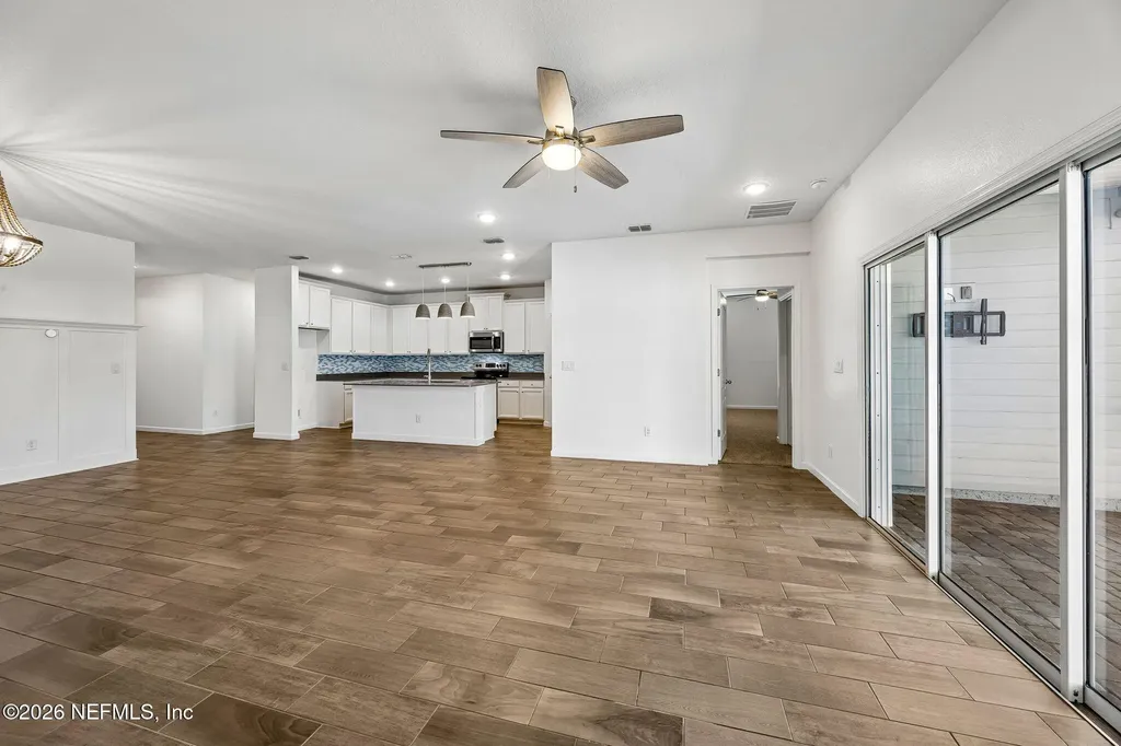 1306 Kendall Drive Jacksonville FL 32211