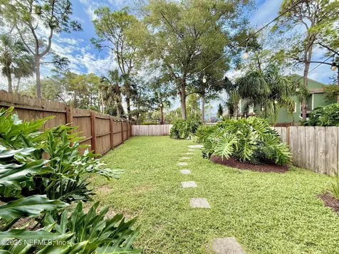 204 Windswept Circle Neptune Beach FL 32266