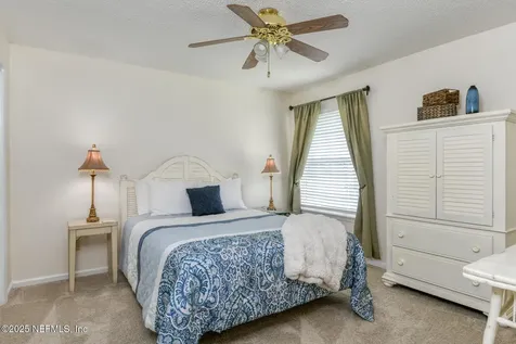 7596 Fawn Lake Drive N Jacksonville FL 32256