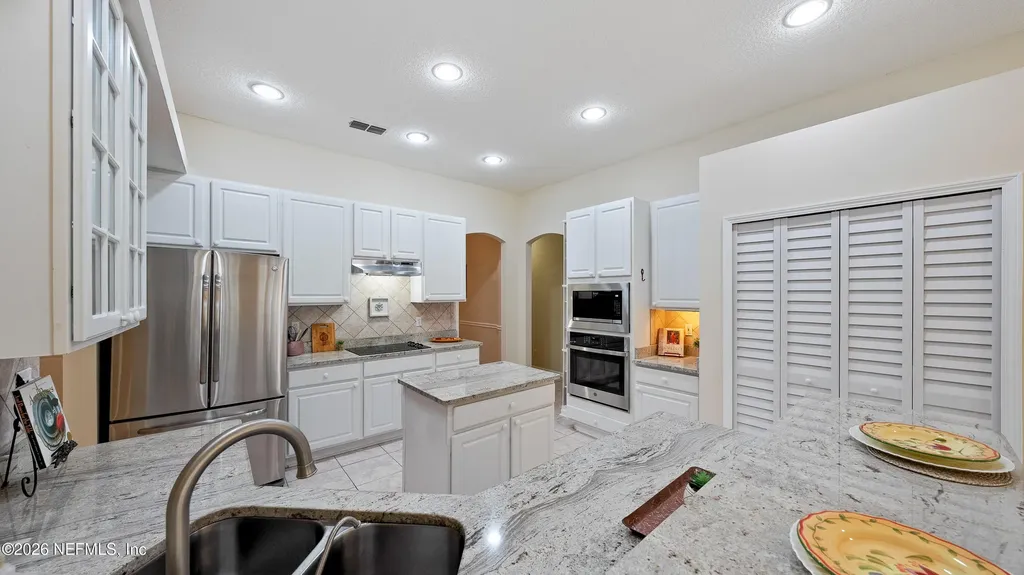1265 Queens Island Court Jacksonville FL 32225