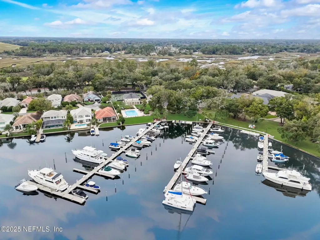 1265 Queens Island Court Jacksonville FL 32225