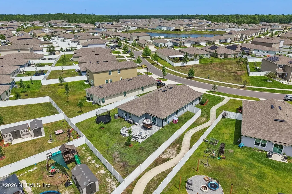 2266 Falling Star Lane Green Cove Springs FL 32043