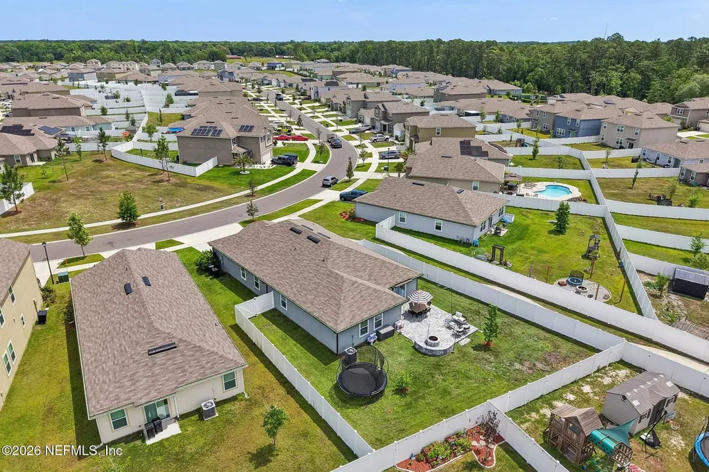 2266 Falling Star Lane Green Cove Springs FL 32043