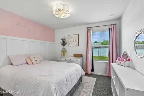 2266 Falling Star Lane Green Cove Springs FL 32043