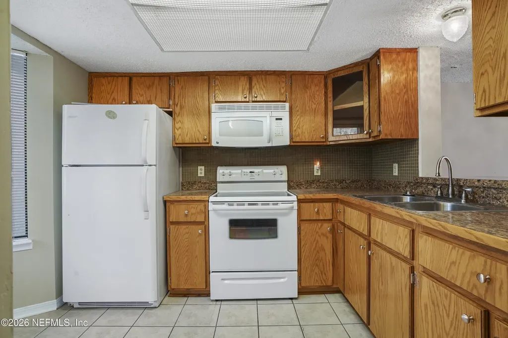 3517 Peeler Road Jacksonville FL 32277