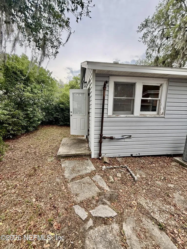 7330 Elwood Avenue Jacksonville FL 32208