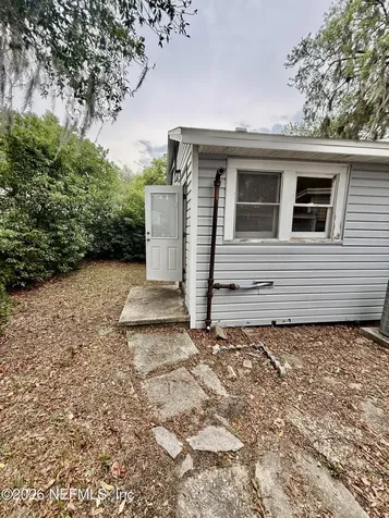 7330 Elwood Avenue Jacksonville FL 32208